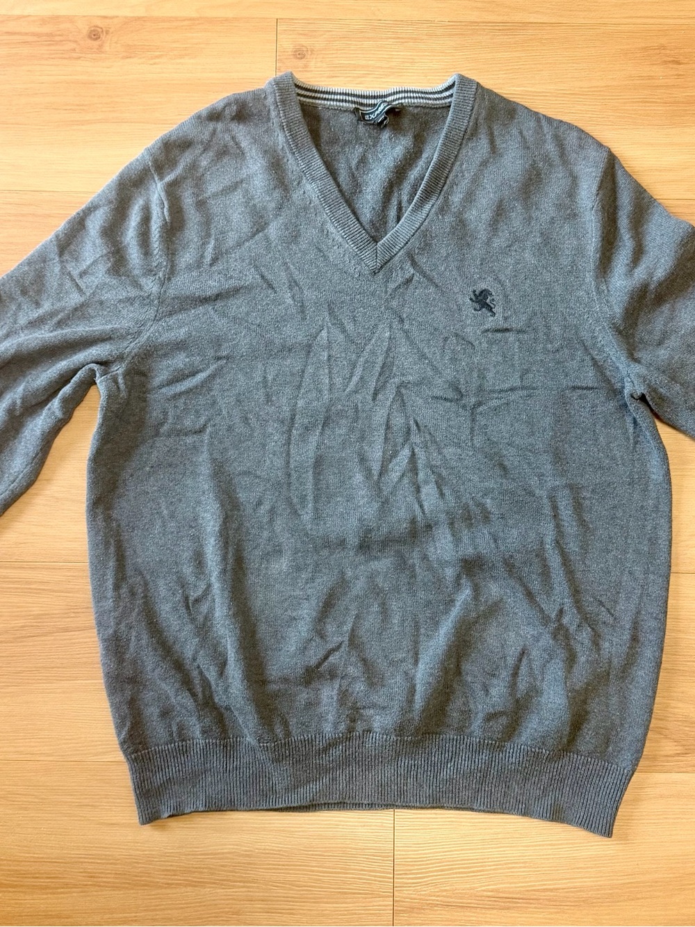 Express Men's Gray V-Neck Sweater with Subtle Chest Logo